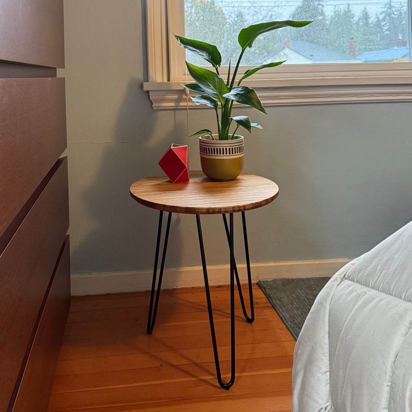 Bamboo/Oak side table